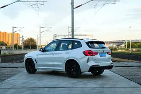 奢适进化 动感加倍——试驾新BMW X3 xDrive30i图片