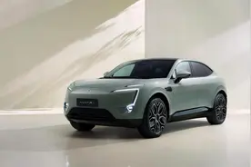 阿维塔锁单送权益，虽一片呼声，但套路到底还是暴露了图片