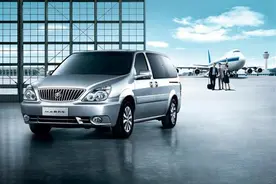 有一种MPV商务车，叫做别克GL8图片