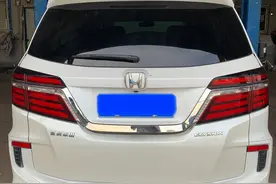 本田CVT变速箱换油，一次费用三百多块，一次顶四万公里！图片