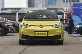 体验大众ID.3，两厢设计够小巧，日常代步10天充一次电就行！图片