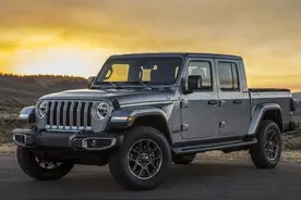 史上最疯狂的吉普车之一，Jeep角斗士变身6x6越野猛兽图片