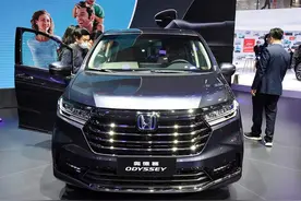 新款奥德赛正式上市：新增电动尾门+双层玻璃，能卖赢艾力绅吗？图片