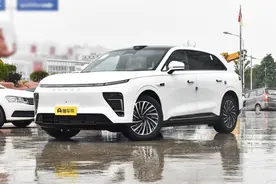 测评星纪元ET增程版，“黄金增程+雪豹四驱” ，综合续航1300km图片