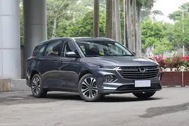 旗舰家用车新增高功率发动机，动力更强劲，带你看五菱凯捷280T图片