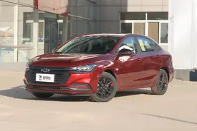 油耗4.7L/100km，美系运动入门轿车，实拍科鲁泽图片