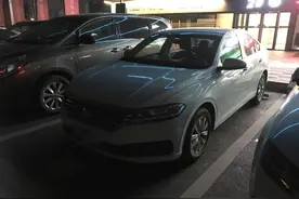 大众神车——体验朗逸PLUS图片