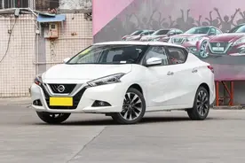 日产出品的个性家用车，外观运动油耗不高，日产蓝鸟值得入手吗？图片