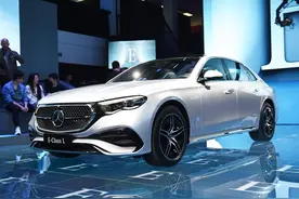 预售价45.00万起 全新奔驰E级长轴版将于12月14日上市图片