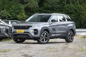 新车 | 10.79万起售/“神似”揽胜极光，奇瑞瑞虎7高能版/C-DM到店图片