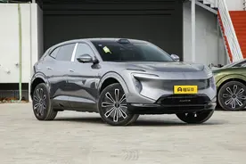 新车 | 21.99万元起/至高5.1万元权益，阿维塔07公布最新购车政策图片