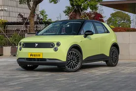 新车 | 售11.98万元起/纯电动小型车/续航420公里，蔚来萤火虫上市图片