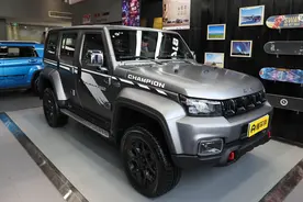 打算入手硬派越野车，北京BJ40的养车成本高不高？图片