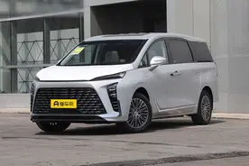 新车 | 全系2万现金补贴/33.99万起 别克GL8陆尊PHEV限时优惠价公布图片