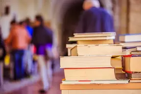 树树花开春满园图片