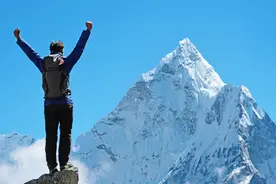 一位慈祥长者——印度“圣雄”甘地，分享自己的童年趣事图片