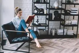 红极一时的苏联作家为何突然离世，一文带你探究背后的历史真相图片