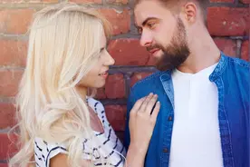 小说：方离一拳打出700斤的力道，无人能敌图片