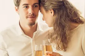 小说：赐婚：得知她有心上人，太子决定先下手为强。图片