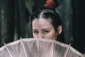 小说：谁说大侠一定英俊潇洒，谁说大侠就不能秃头？图片