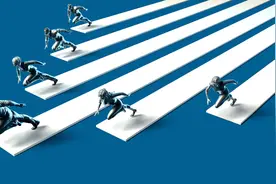 靠玉米期货赚翻！听听股市幸存者鲁晨光与财富公式的不解之缘图片