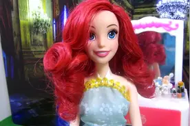芭比娃娃发型，用心打造芭比娃娃的红色卷发，你学会了吗