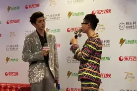 蔡徐坤首次谈及新歌《Bigger》的创作灵感，未来可期！视频封面