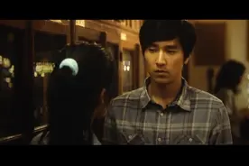 女孩追男生太疯狂了，男生见了就想跑