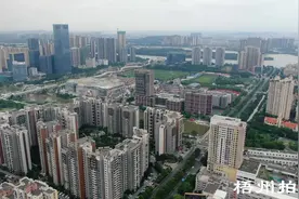 航拍：广东顺德区大良街道，一座务实、低调的城市视频封面
