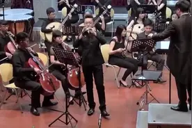 柯南主题曲听多了，唢呐吹奏还是第一次听，不愧为流氓乐器!