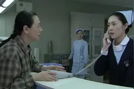 医生帮病人筹集手术费，费用在最后一分钟到位，谁知有人不乐意了视频封面