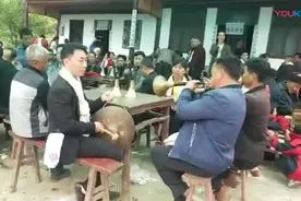 贵州省，遵义市，道真县，棕坪乡，——葬礼吹打！