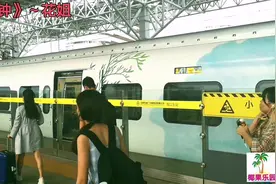 真方便！乘坐市域列车从海口美兰机场到海口东站八分钟，票价四元