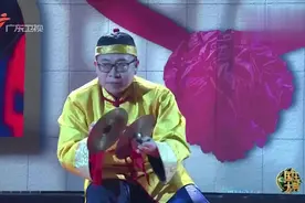 这曲《老鼠娶亲》的前半段，把老鼠那种偷偷摸摸，表现的淋漓尽致