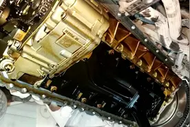 宝马x5油底壳漏，材料费没有工时费贵，宝马工程师你可长点心吧！视频封面