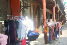 曾经热闹的闵行青年路足浴一条街，如今成了这样！网：知道太晚了视频封面