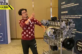 路虎全新3.0T发动机详解：涡轮增压+电子机械增压，还是直列6缸的视频封面