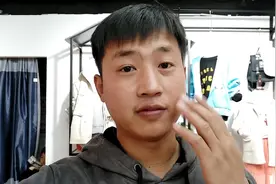 店里不忙理发去，理完变的好丑脸特大，粉丝要求教学衣服搭配