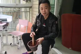 美食干货分享：小伙教大家做重庆地道的油辣子辣椒，香味飘几条街视频封面