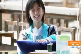 学霸感受不到学渣的烦恼！彭昱畅说400分很难考，张子枫说不难！视频封面