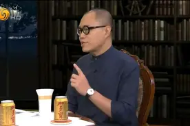 梁文道:   小S  从没见一个主持人这么张扬，还这么多人喜欢