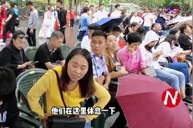 2000万游客涌入杭州，西湖人山人海 “人从众”成一道风景线视频封面