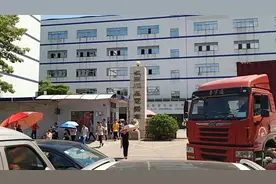 这是深圳最不挑剔的厂，是个人就要，60岁大妈都要视频封面