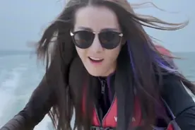 麻辣变形记：马可找迪丽热巴单挑结果惨了，不败女神可不是白叫的视频封面