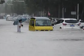 郑州暴雨，大量汽车成泡水车，维修价值大不大？内行人说出实话图片