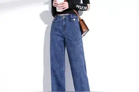 新牛仔裤第一次怎么洗，要用盐水泡多久才能不掉色？一起来看吧图片