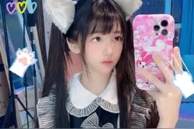 顶级“女陪玩”现状：咬米素颜照变大妈，王奕萌翻车后更红了？图片