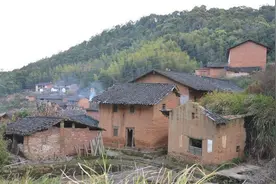 国家大力推行农村建设工作，未来这五种建筑都将被拆除图片