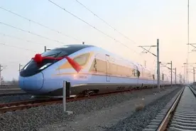 满江红·中国高铁赞图片