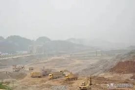观山湖“城”长档案图片